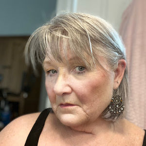 Meet your Posher, Melinda gail